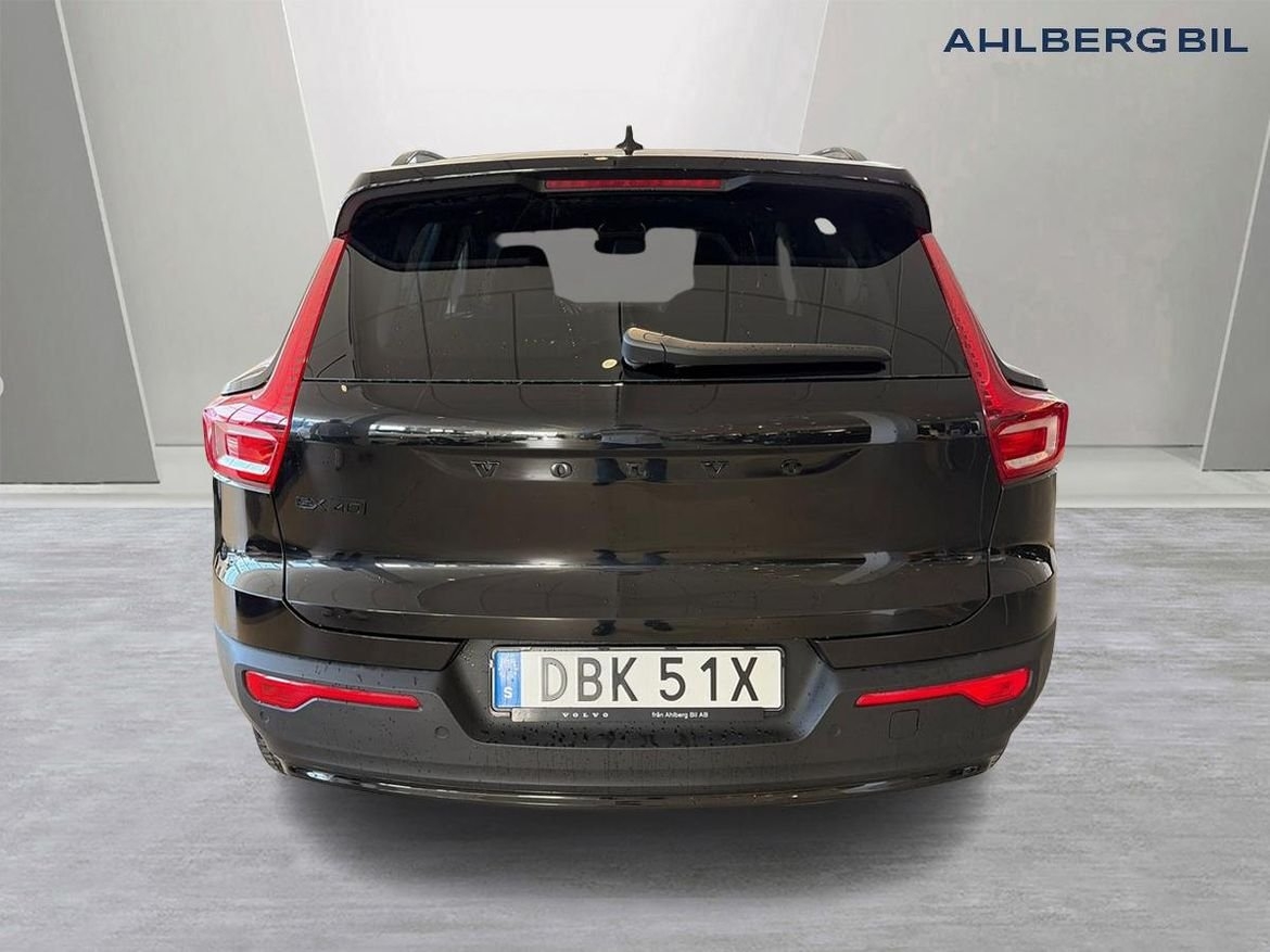 Volvo EX40 2025, photo 7/10