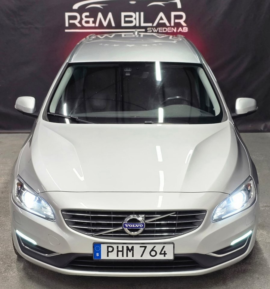 Volvo V60 2017, kuva 2/25