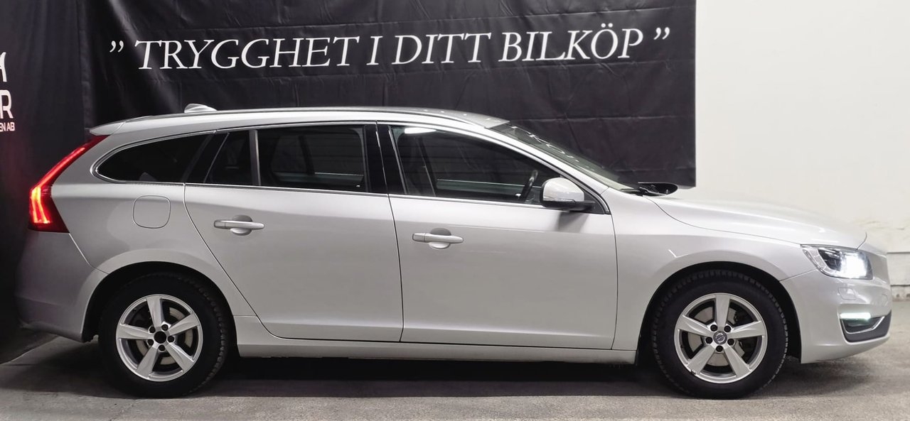Volvo V60 2017, kuva 4/25