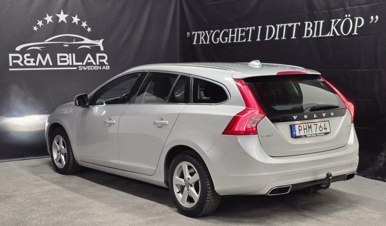 Volvo V60 2017, kuva 5/25