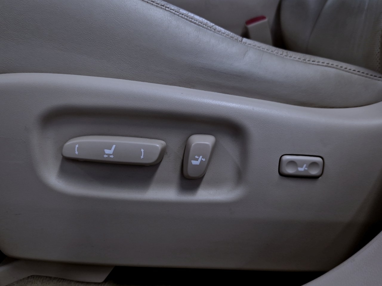 Lexus RX 2012, bild 7/10