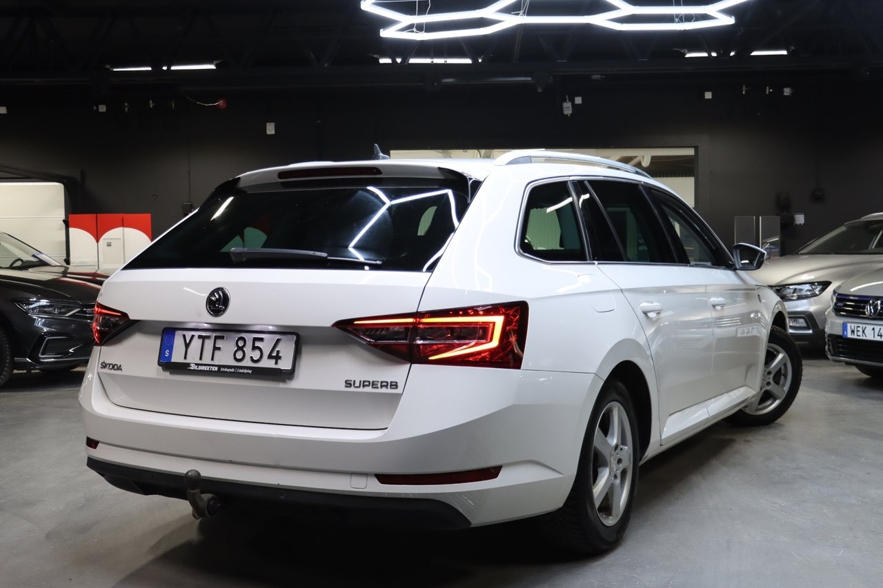 Skoda Superb 2018, bild 4/24