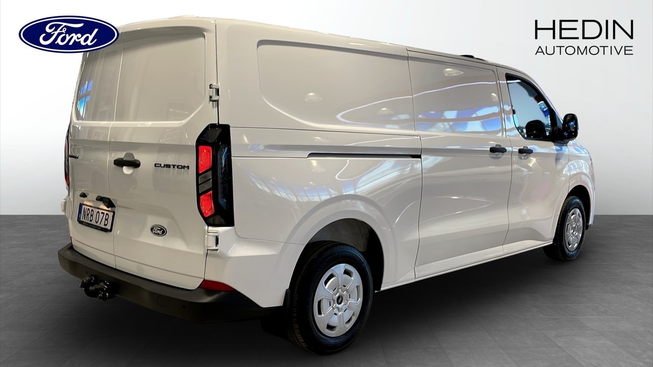 Ford Custom 2026, photo 2/9