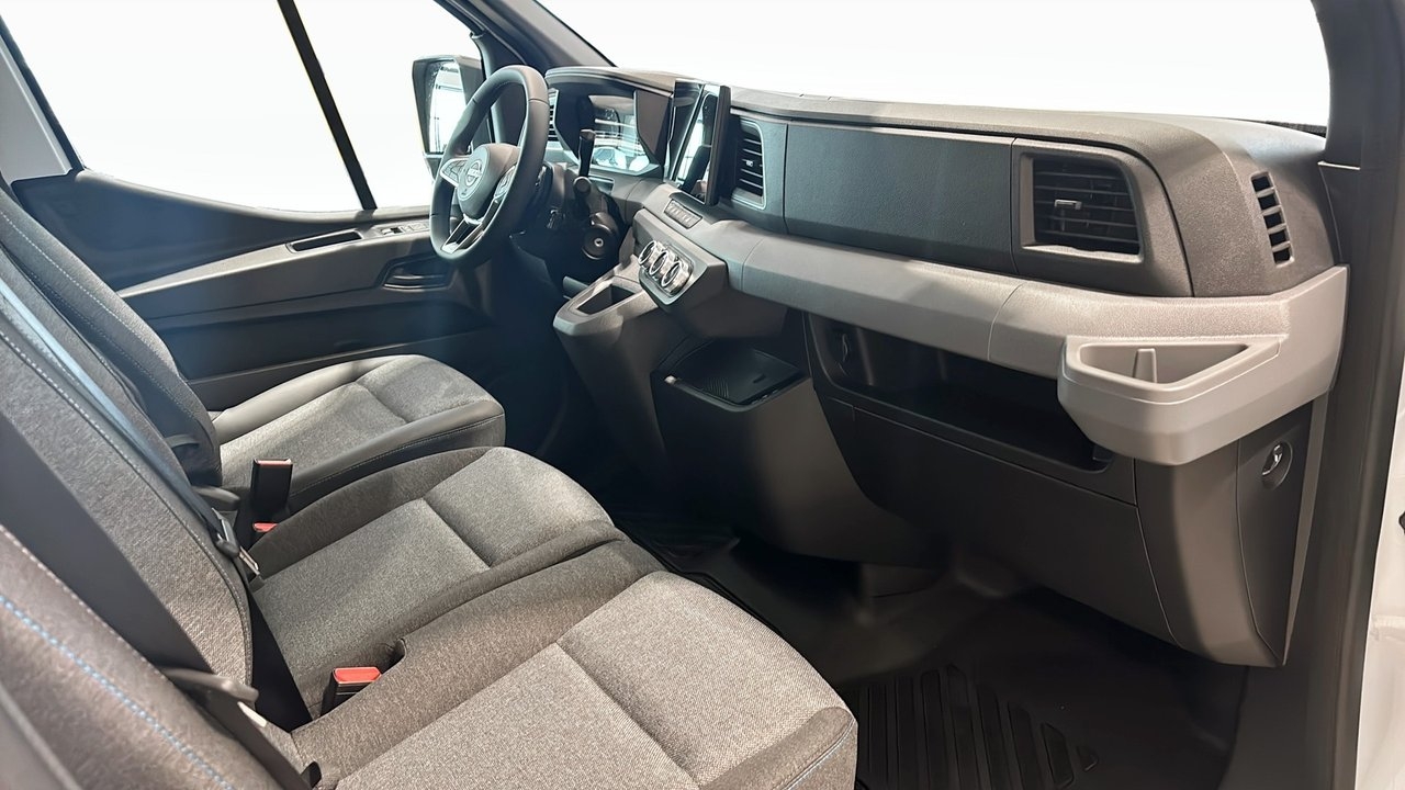 Nissan Interstar L3H2 2025, photo 3/10