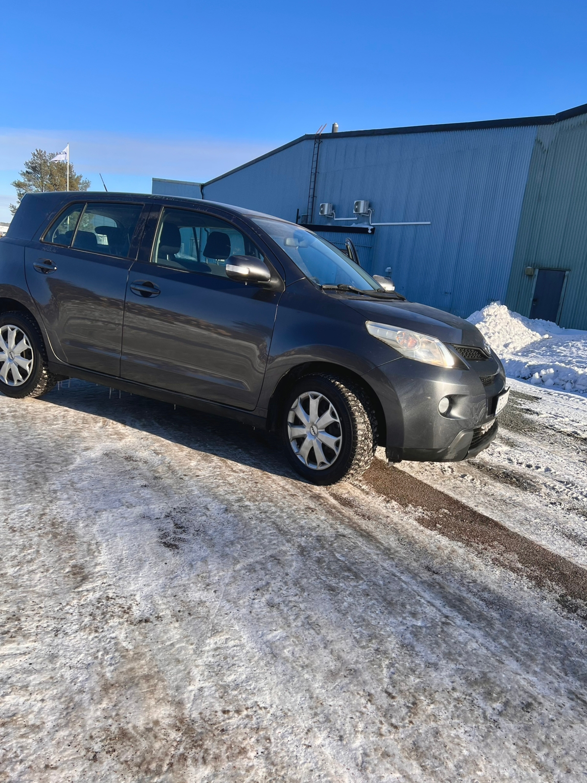 Toyota Urban Cruiser 1.4 D-4D 2010, bild 3/10