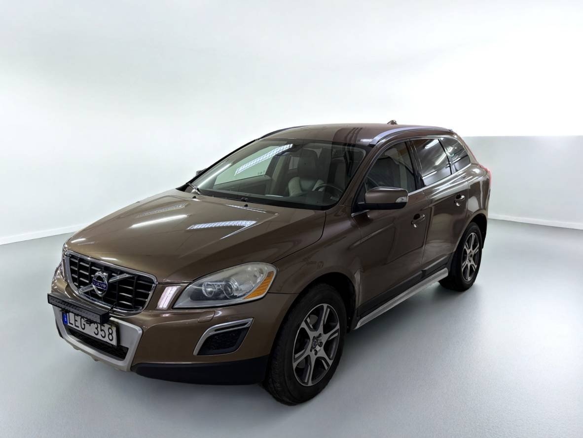 Volvo XC60 D3 AWD Summum 163hk / Drag 2011, bild 3/10