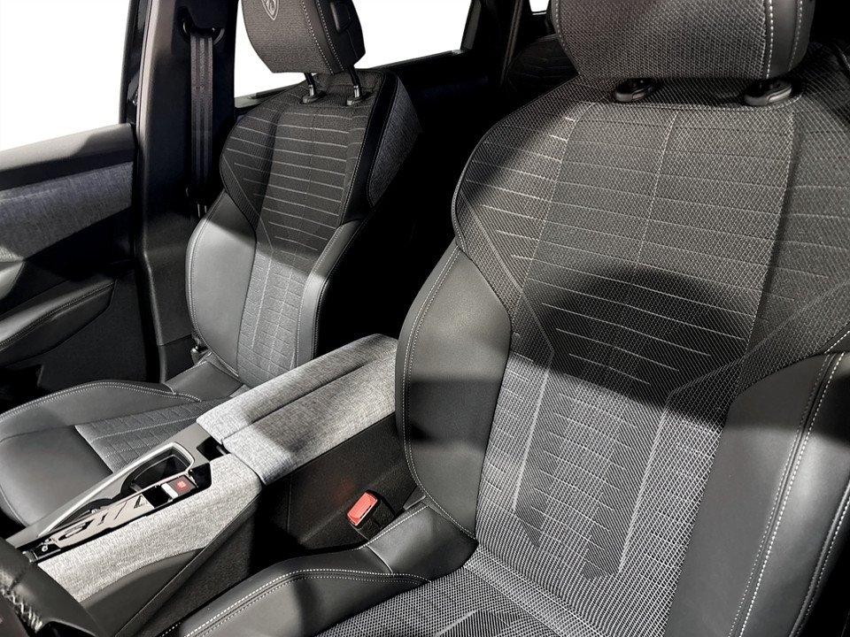 Peugeot 5008 GT Hybrid 145hk Aut 7-SITS 2025, bild 5/10