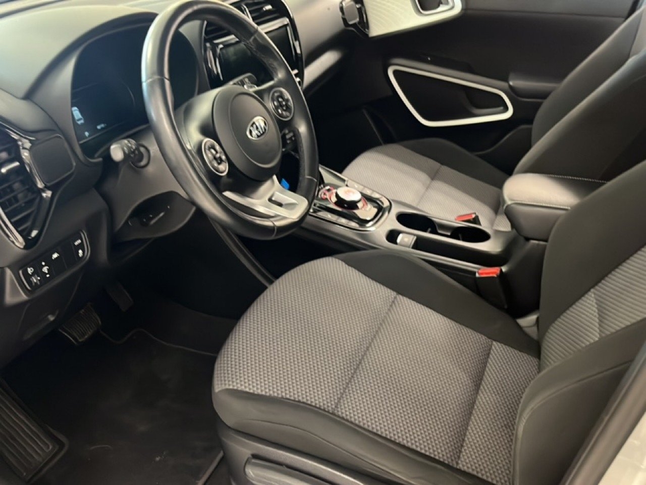 Kia Soul e- 39.2 kWh LX Euro 6 2021, bild 7/10