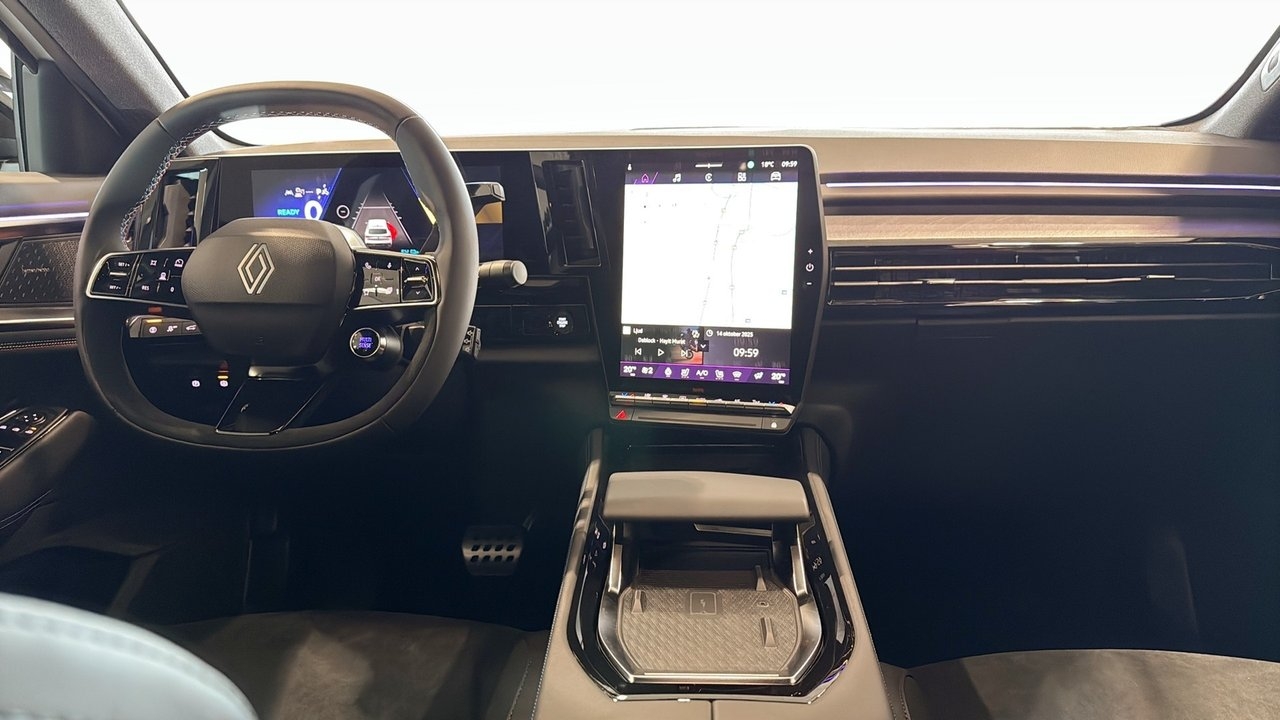 Renault Rafale Plug-in Hybrid AWD 300hk 2026, bild 4/10
