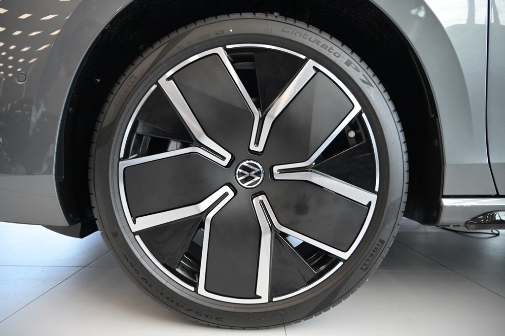 Volkswagen Passat 2.0 TDI 4M 193 hk 2026, bild 2/30