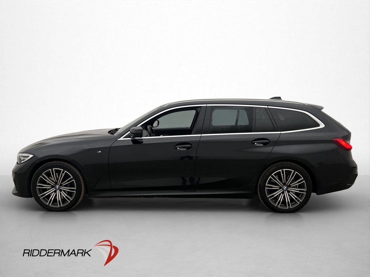 BMW 330 i xDrive M Sport HiFi Ambient 2020, photo 5/26