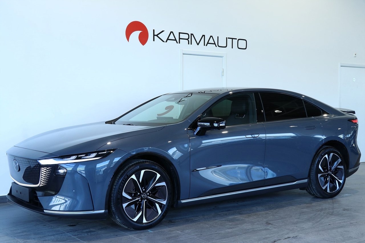 Mazda 6e