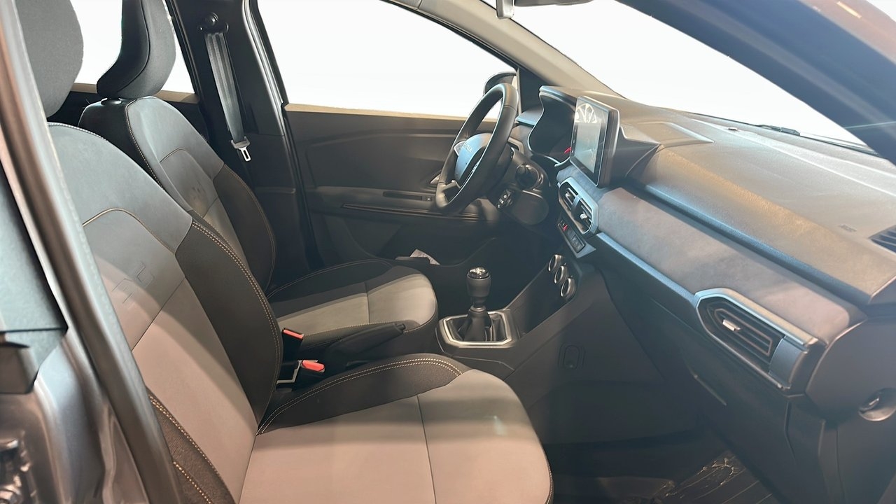 Dacia Jogger EXTREME TCE 110 7-SITS 2025, bild 3/12