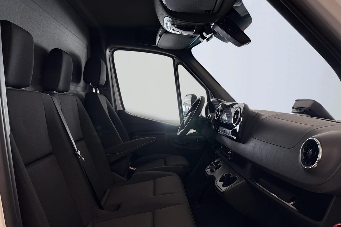 Mercedes-Benz Sprinter 208 Flak 2025, bild 7/10