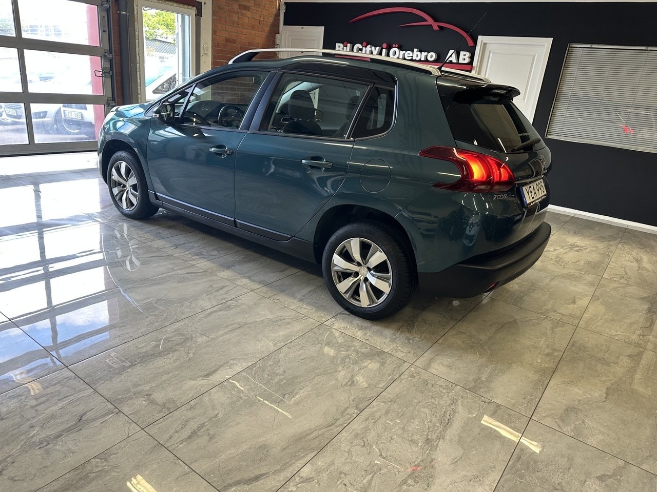 Peugeot 2008 2016, kuva 4/20
