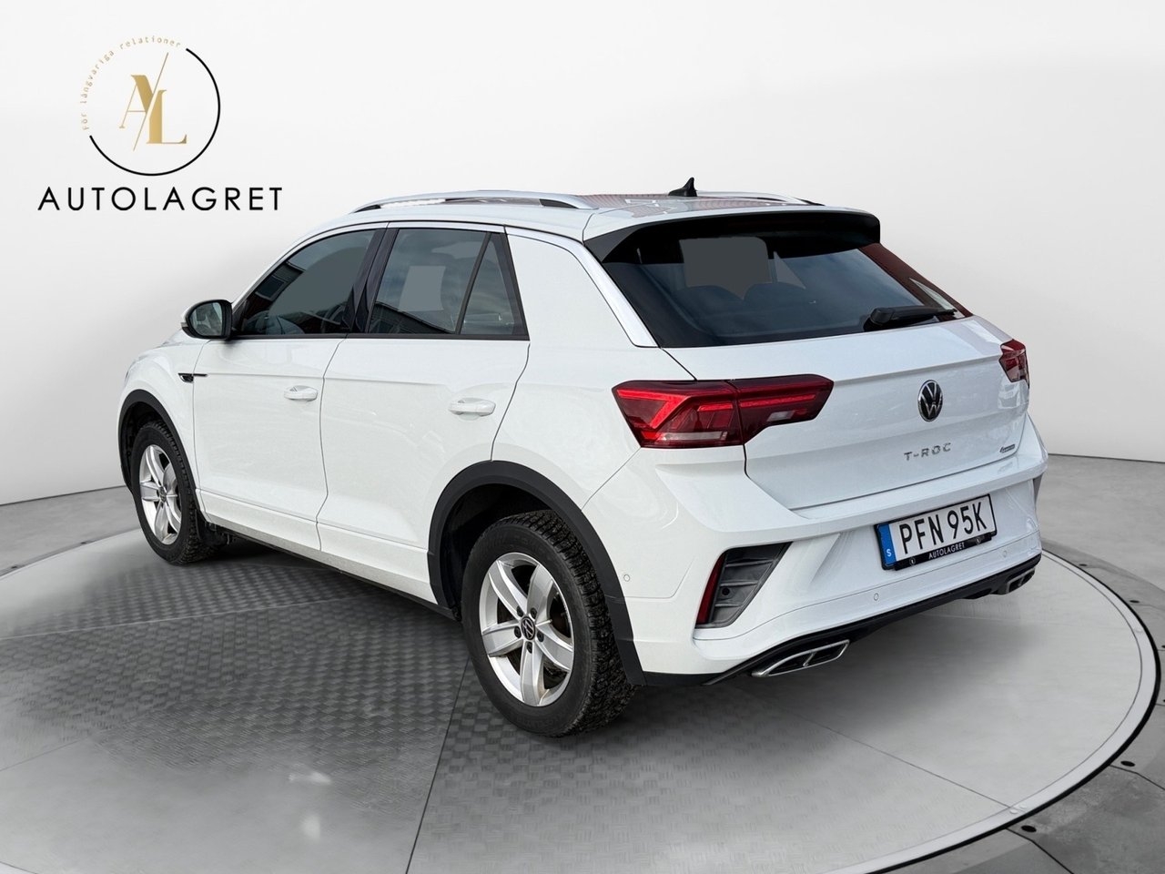 Volkswagen T-Roc 2022, photo 4/10