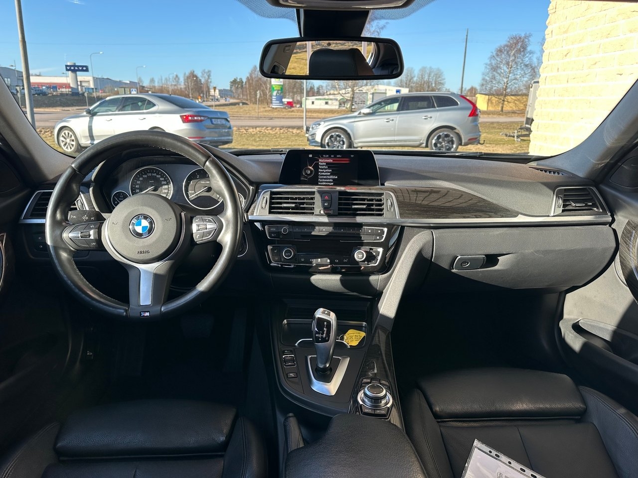 BMW 330 2017, kuva 5/10