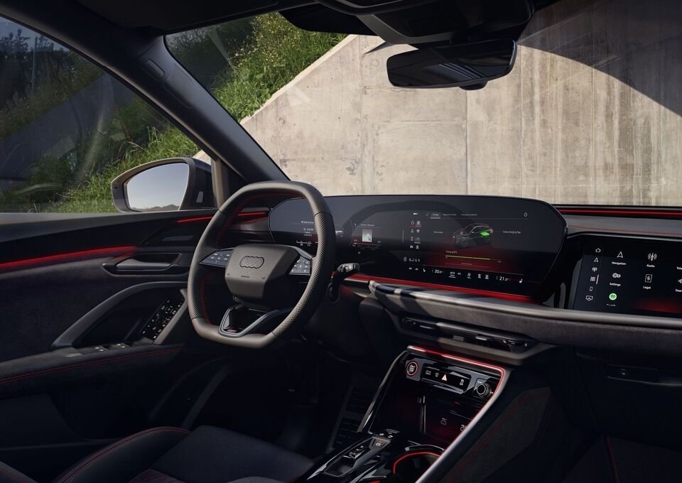 Audi Q5 e-hybrid S Line 367hk Edition 2026, photo 7/7