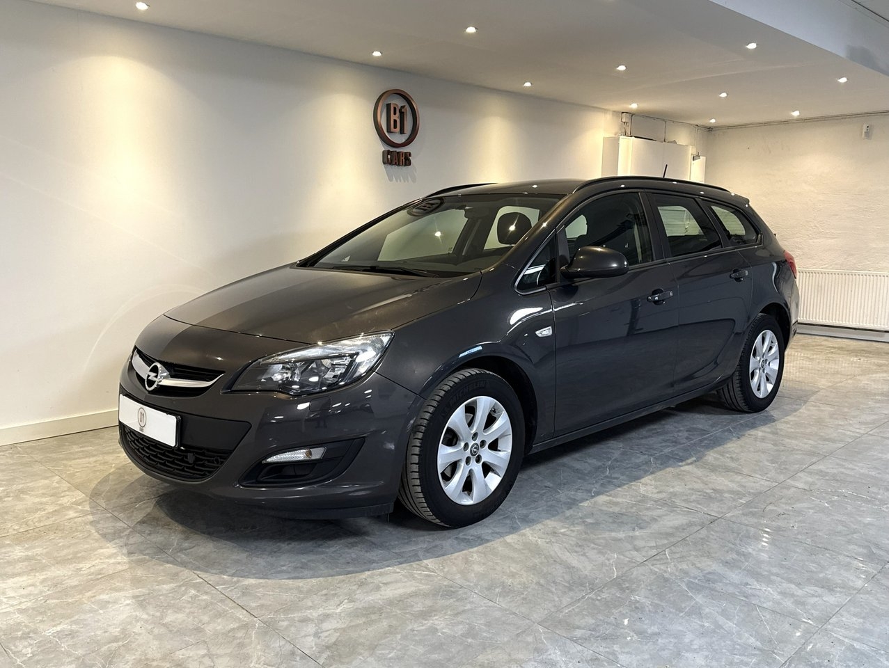 Opel Astra 2015, bild 2/10