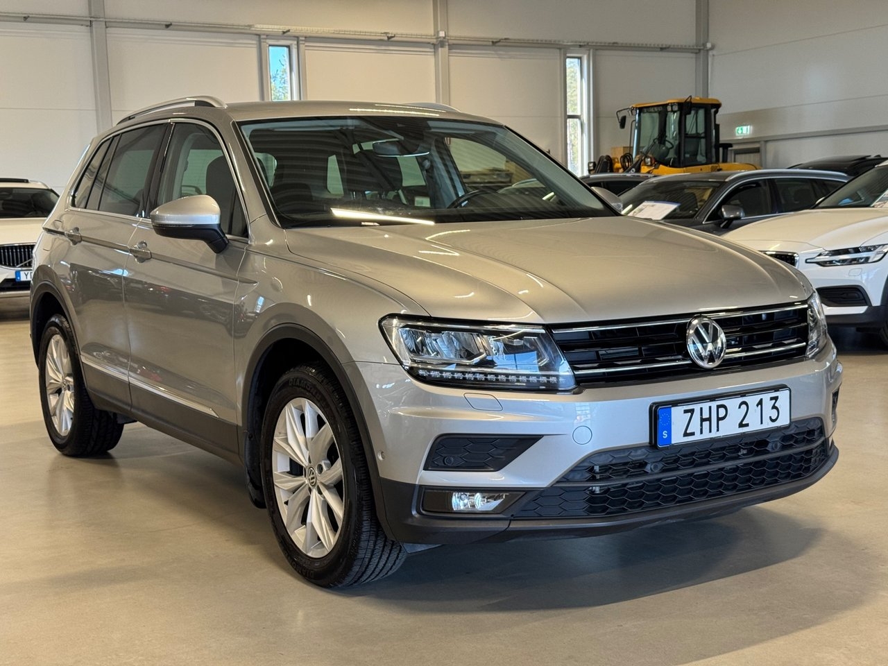 Volkswagen Tiguan 2019, photo 3/10