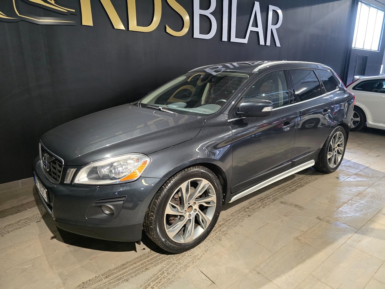 Volvo XC60 2009, bild 2/10