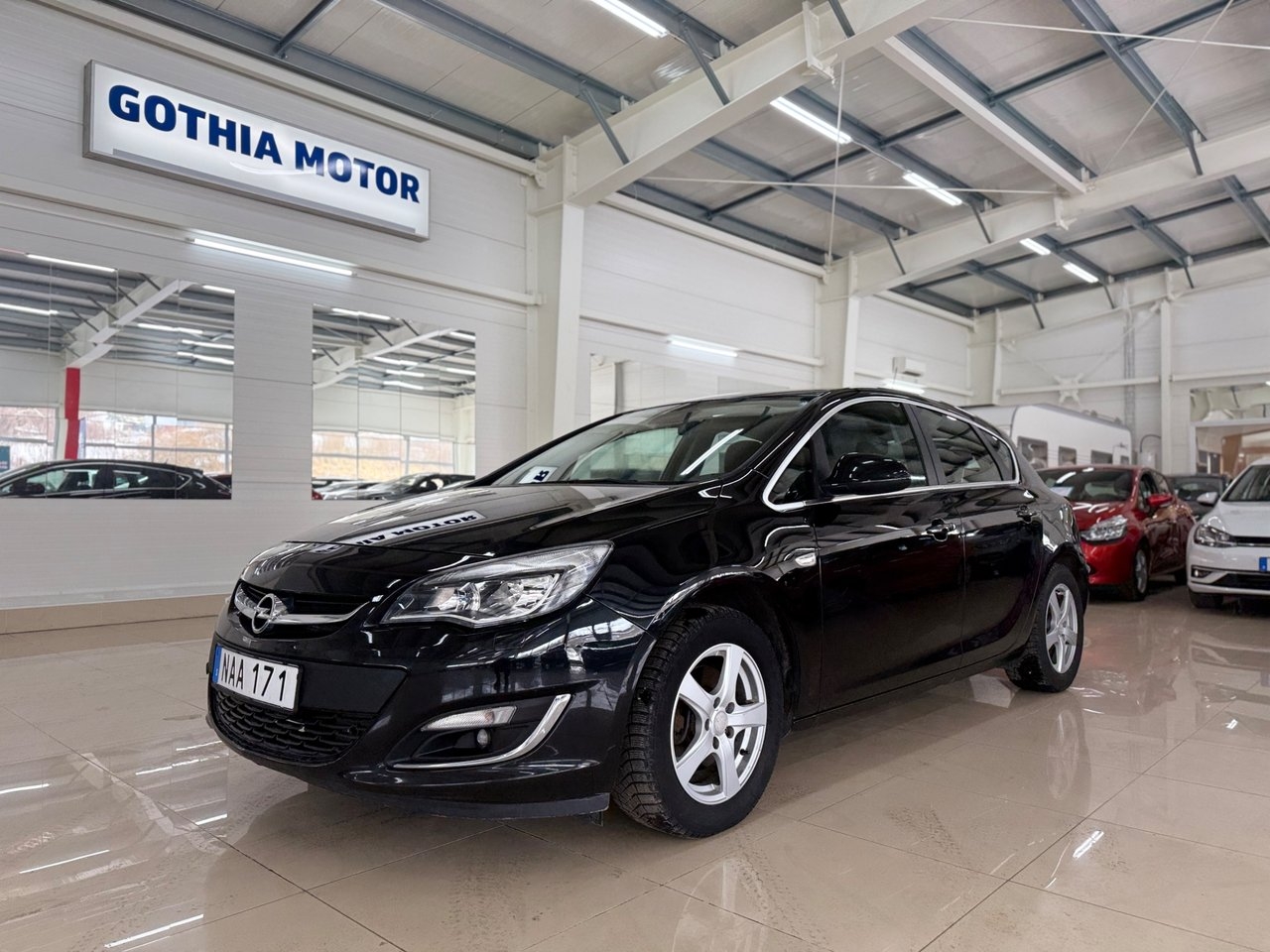 Opel Astra 2013, bild 5/10