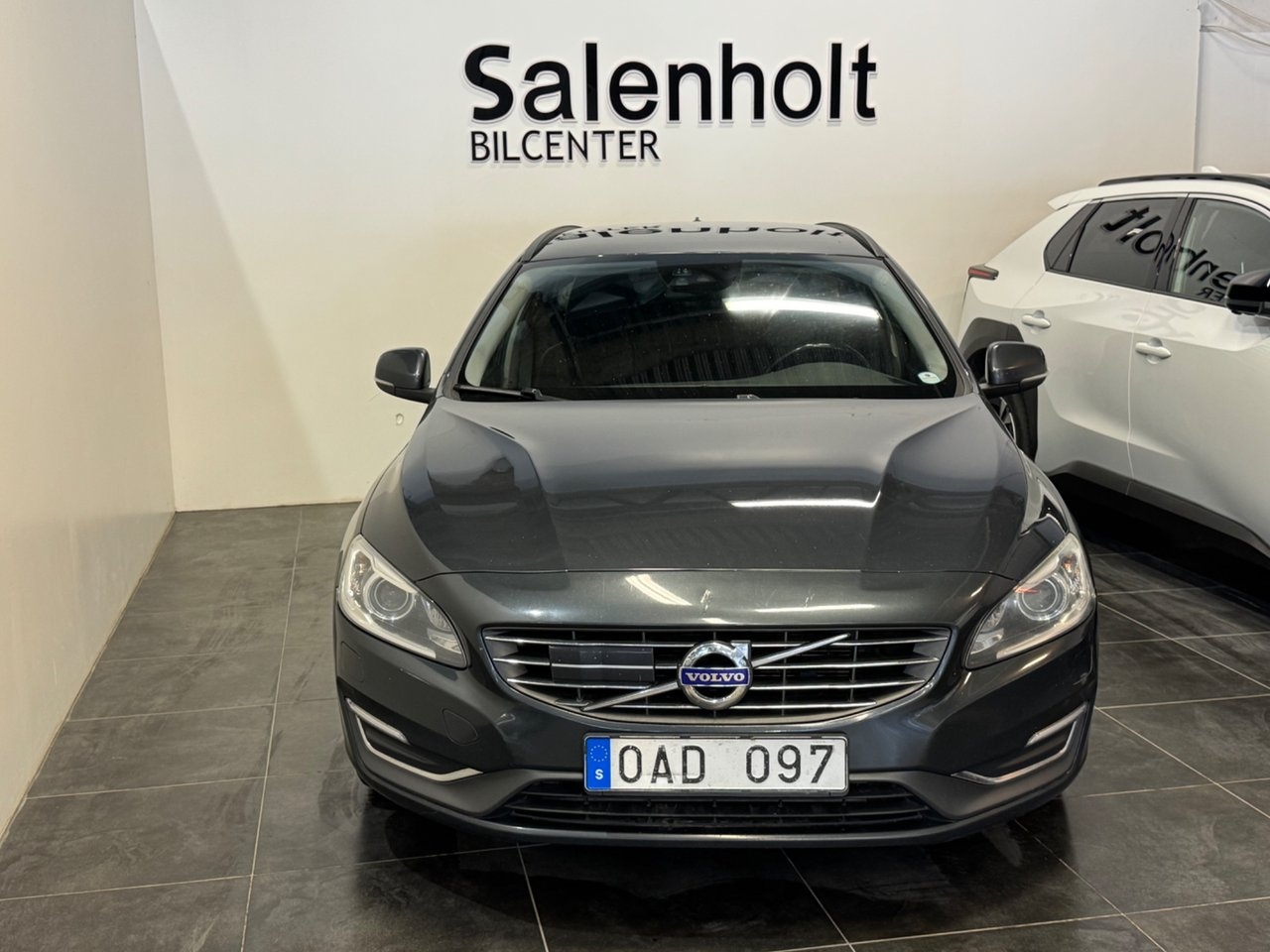 Volvo V60 D4 Geartronic Momentum Euro 6 2014, bild 3/10