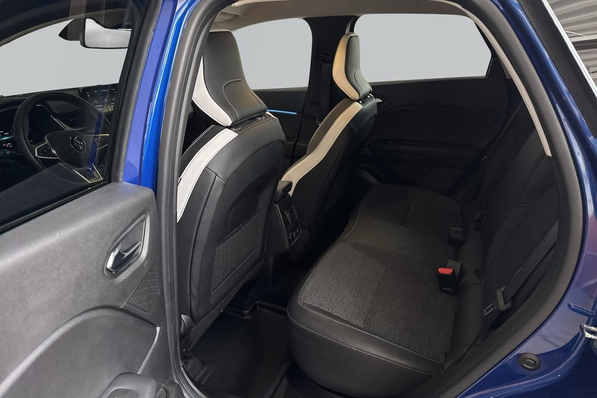 Renault Captur PHEV 160 Intens CVT II 2023, bild 7/23