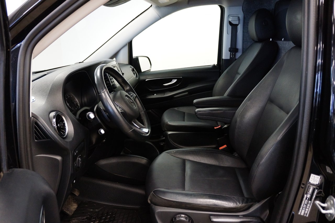 Mercedes-Benz Vito 2023, bild 6/10