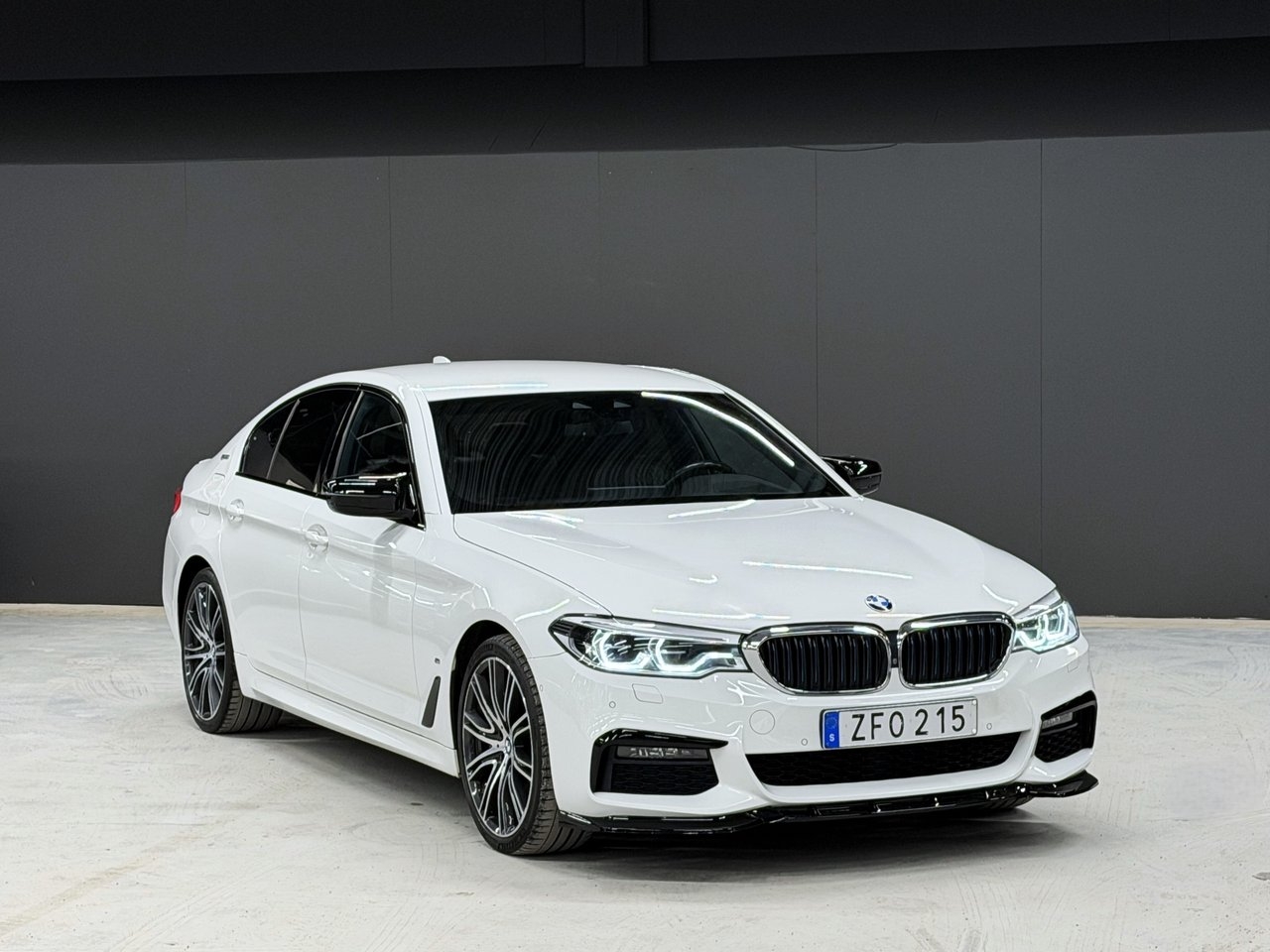 BMW 530 e iPerformance 2019, bild 4/10