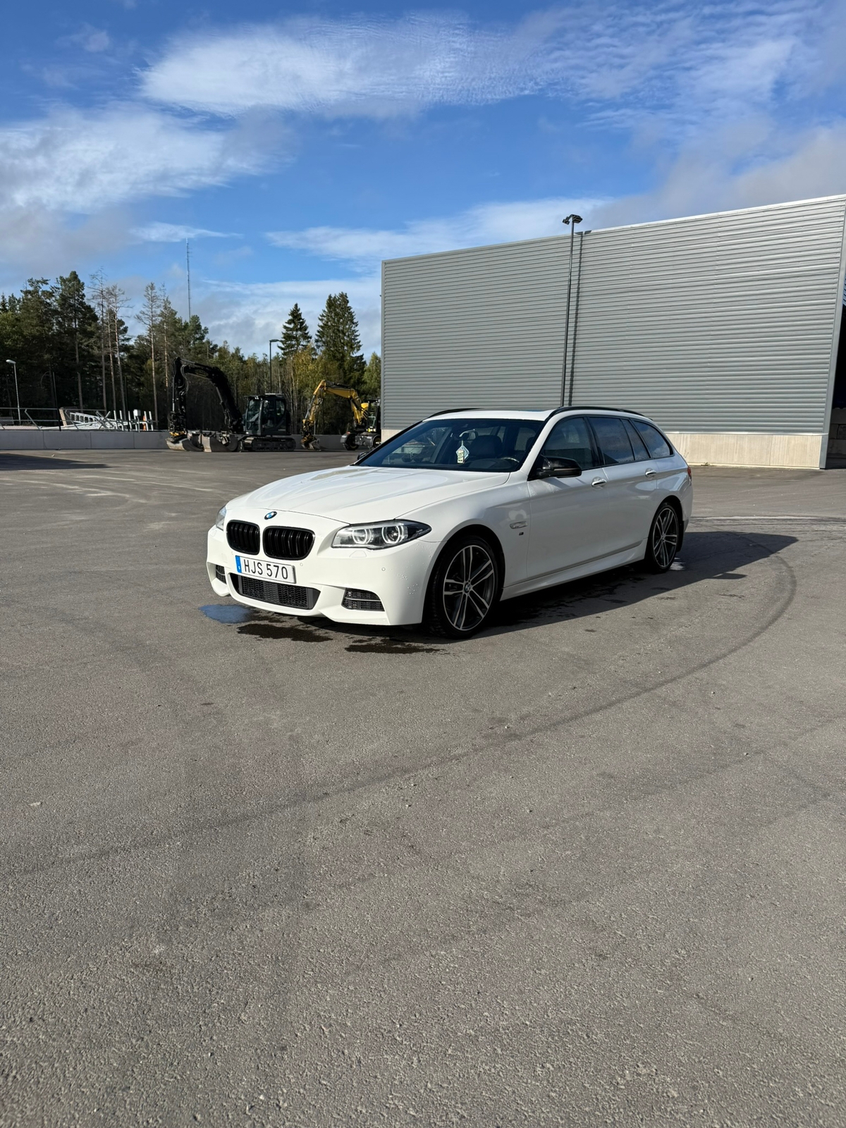 BMW 530 xd xDrive Touring Steptronic 2015, bild 2/10