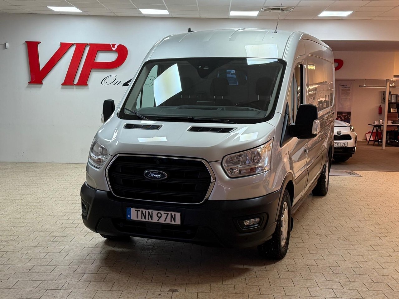 Ford Transit 350 2.0 EcoBlue Euro 6 2020, bild 2/20