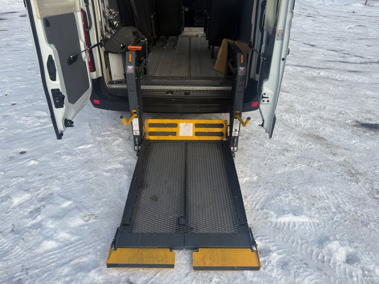 Nissan NV400 2017, bild 7/10