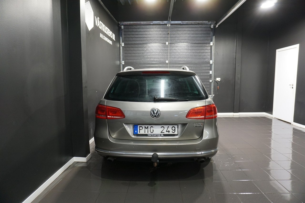 Volkswagen Passat 2012, bild 6/10
