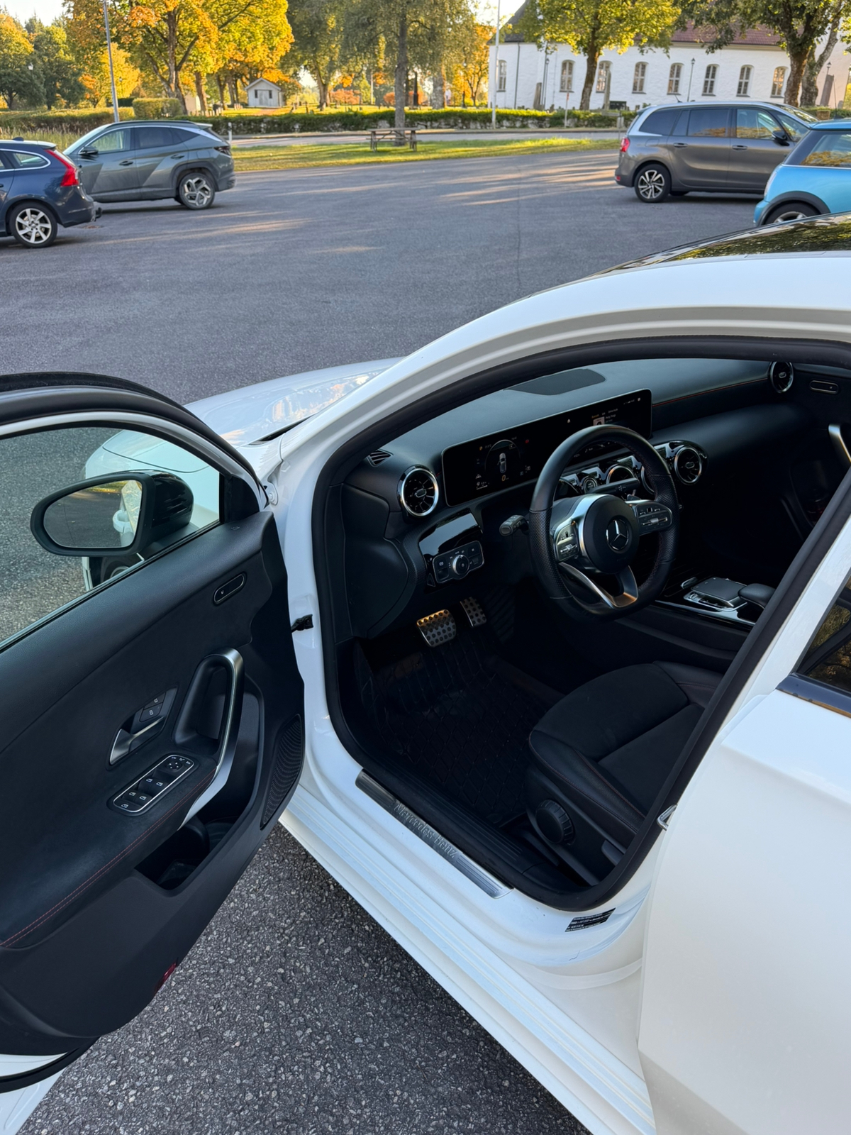 Mercedes-Benz A 180 7G-DCT 2019, bild 6/10