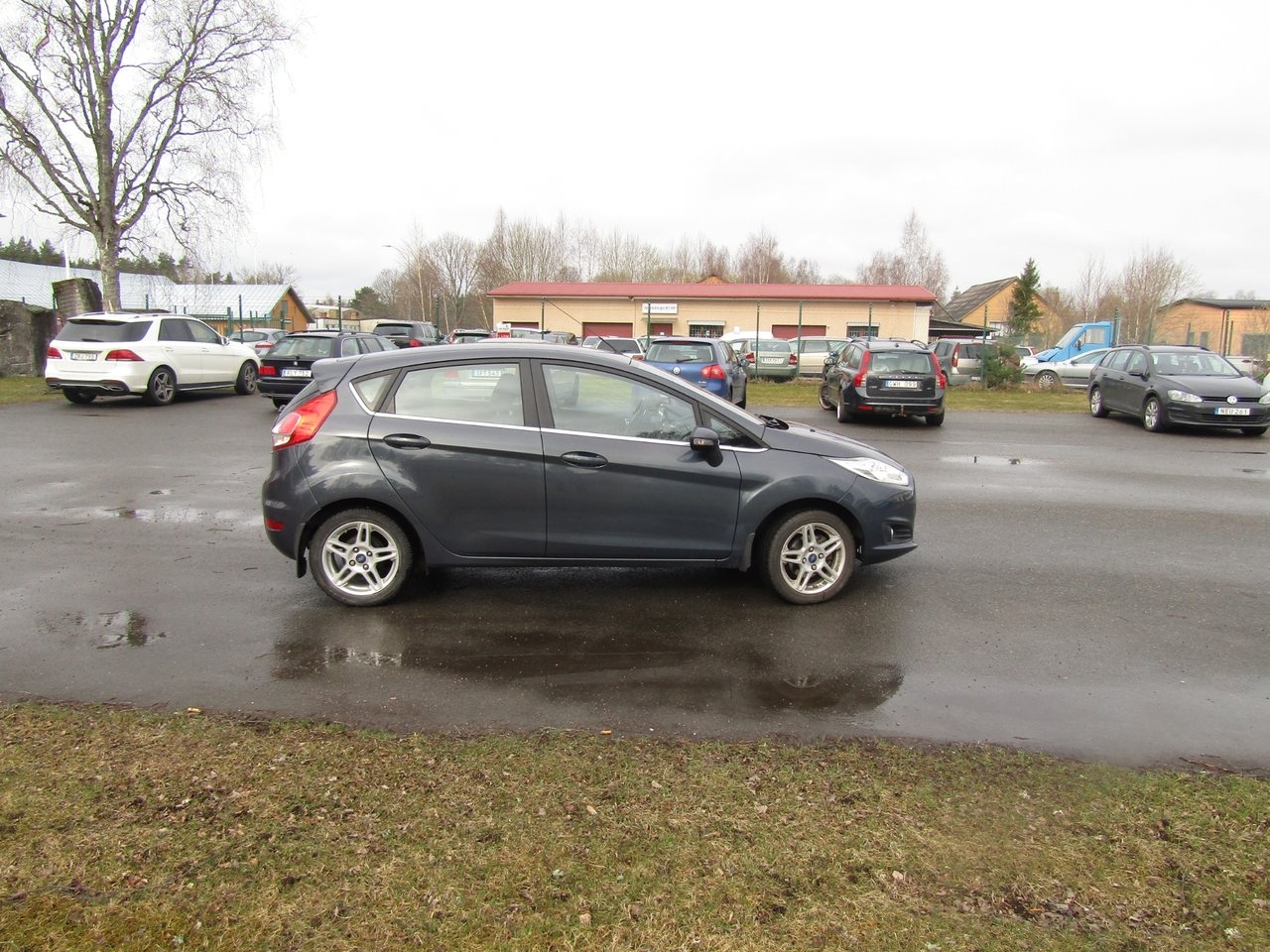 Ford Fiesta 2015, bild 7/10