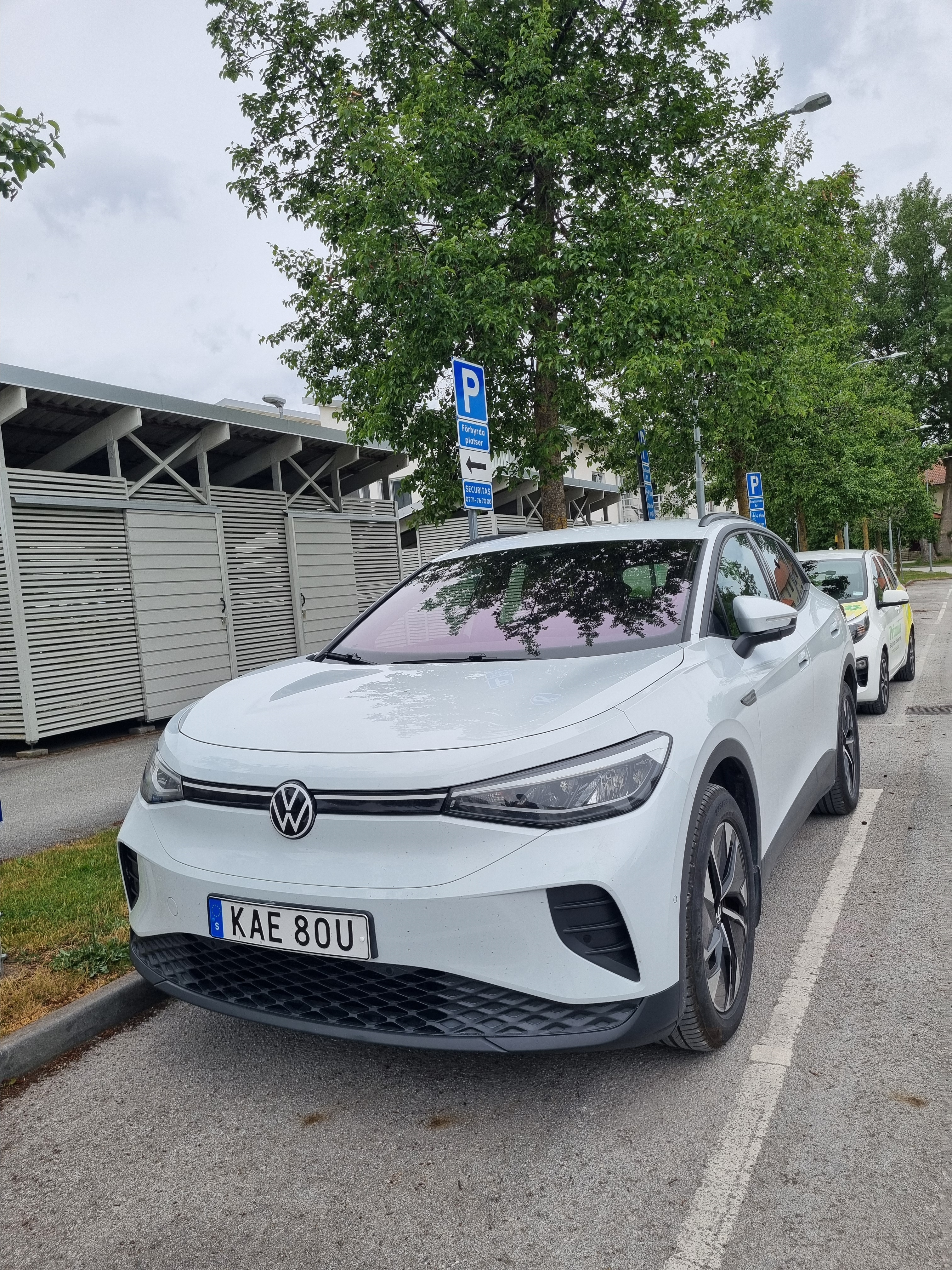 Volkswagen ID.4 Pro Performance 2023, bild 2/2