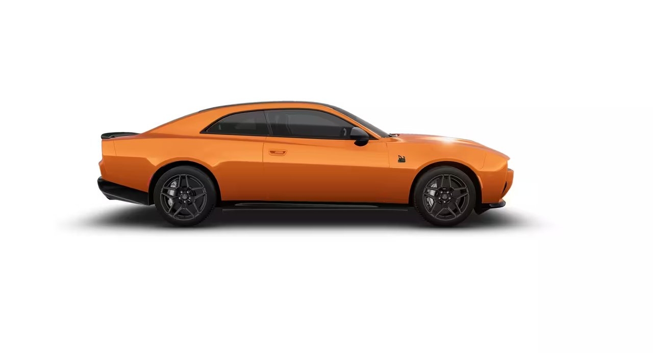 Dodge Charger SCAT PACK PLUS AWD 550 hk 2026, bild 2/4