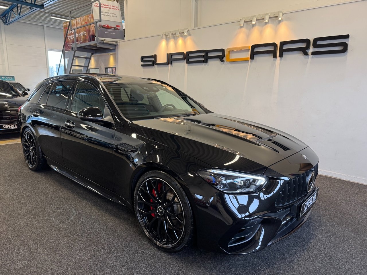 Mercedes-Benz C63