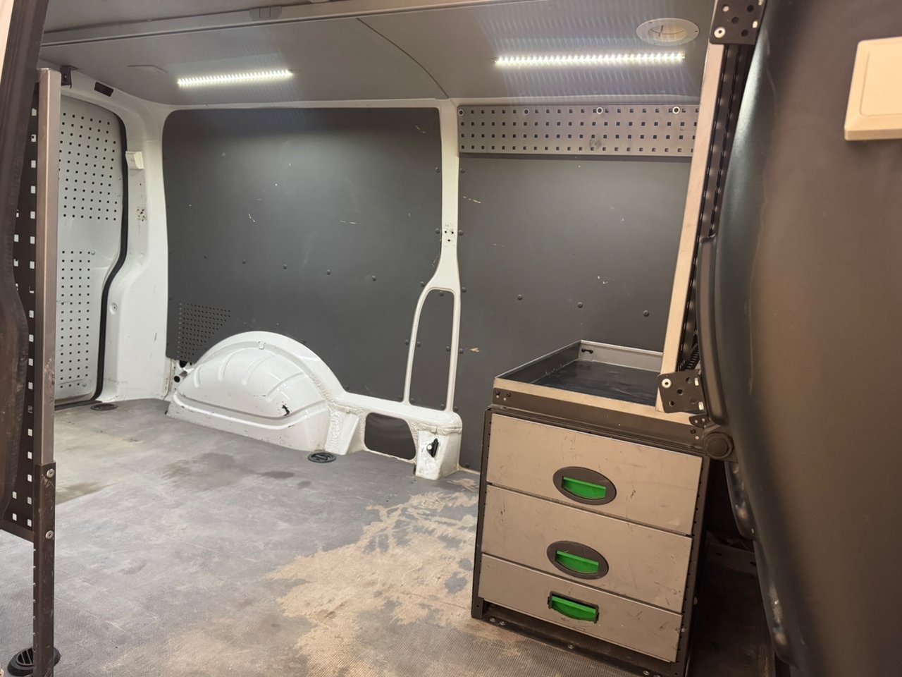 Volkswagen Transporter 2020, bild 6/10