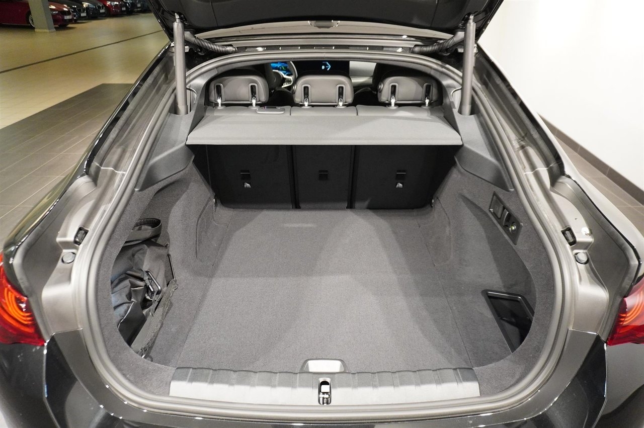 BMW i4 M60 xDrive Gran Coupé 2026, photo 6/18