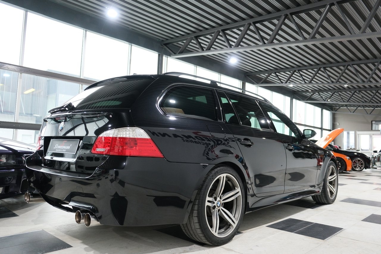 BMW M5 2007, photo 6/10