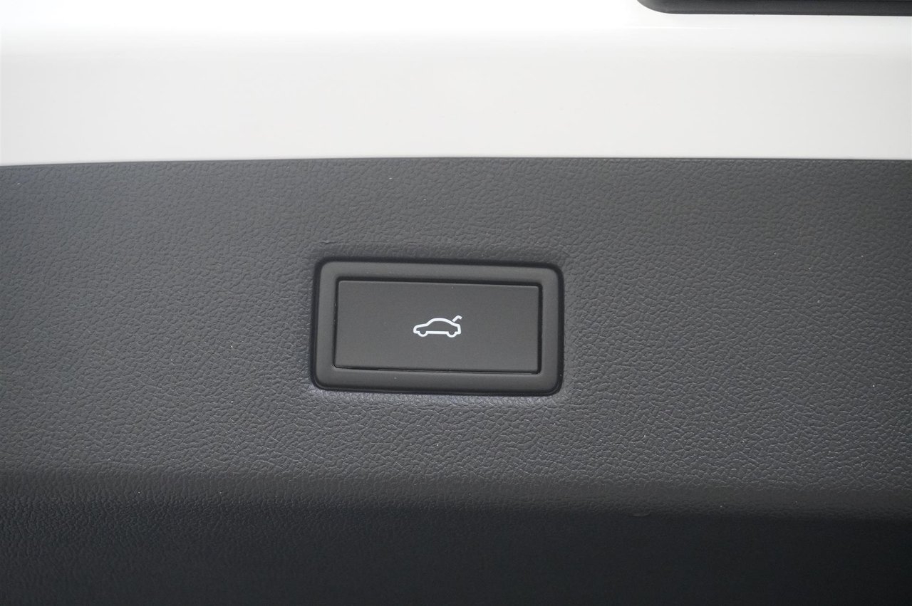Ford Explorer Premium, Awd 2026, kuva 6/10