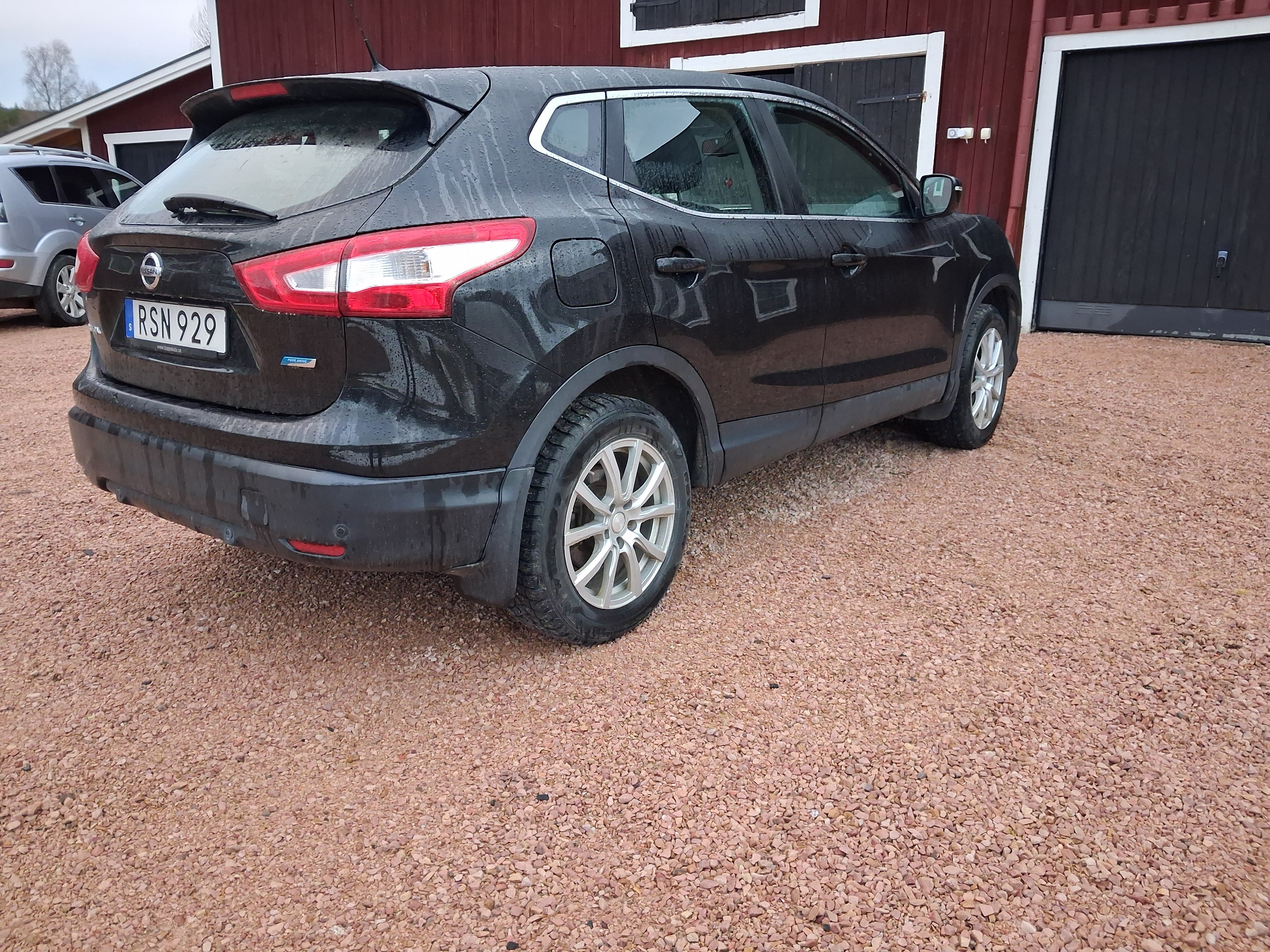 Nissan Qashqai 1.5 dCi DPF Manuell 2015, bild 3/8