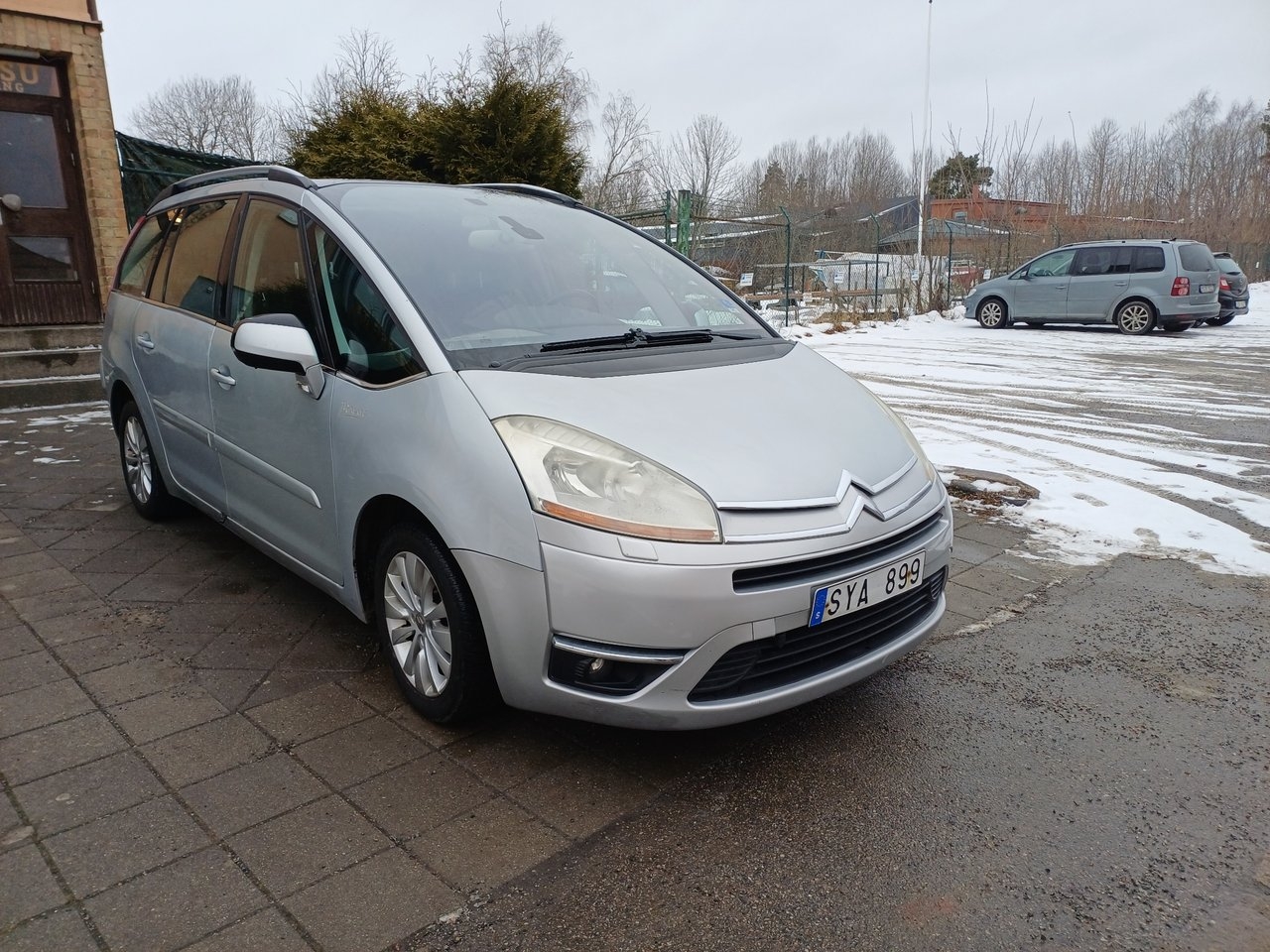 Citroen Grand C4 Picasso 2007, bild 2/10