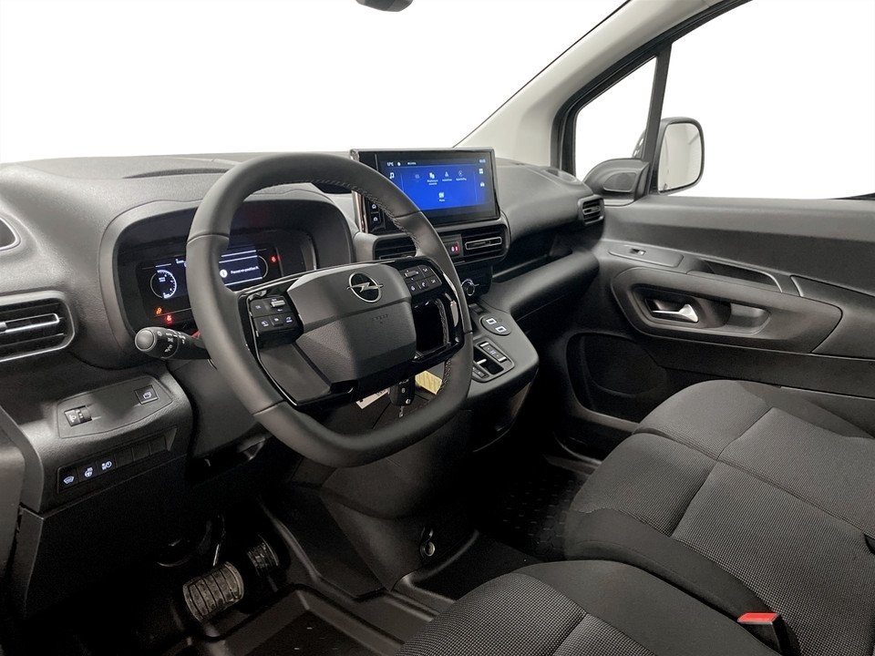 Opel Combo BlueHDi 130hk Automat L2 2026, bild 3/10
