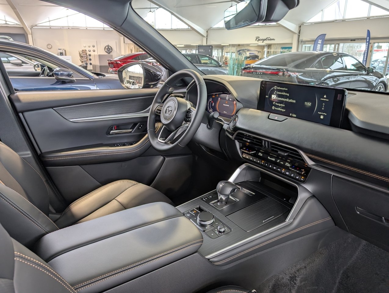 Mazda CX-80 2025, bild 7/10