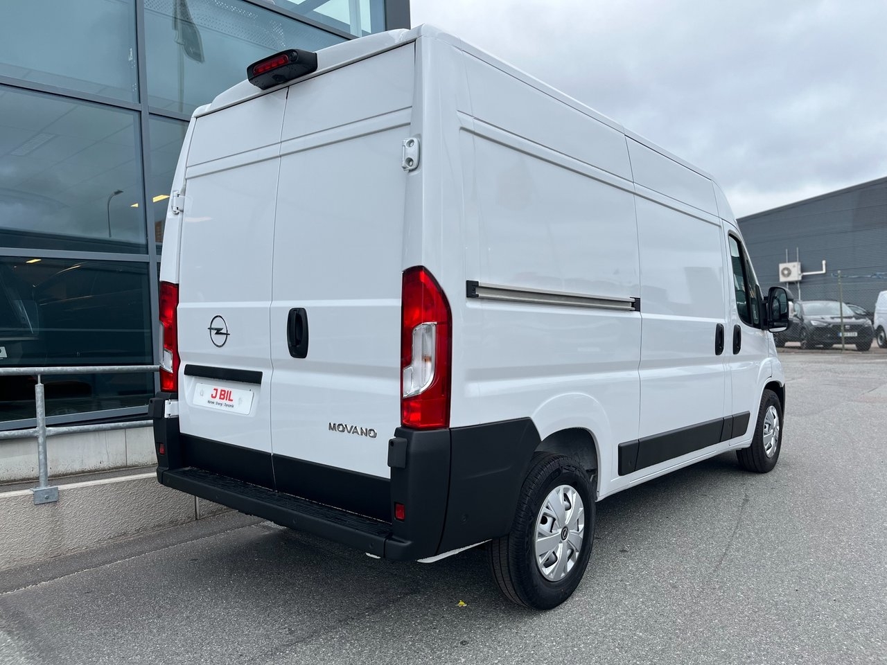 Opel Movano BlueHDi 180hk Automat L3H2 2026, bild 2/9