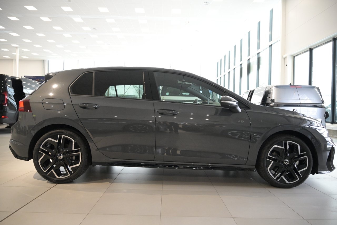 Volkswagen Golf 2026, bild 6/10