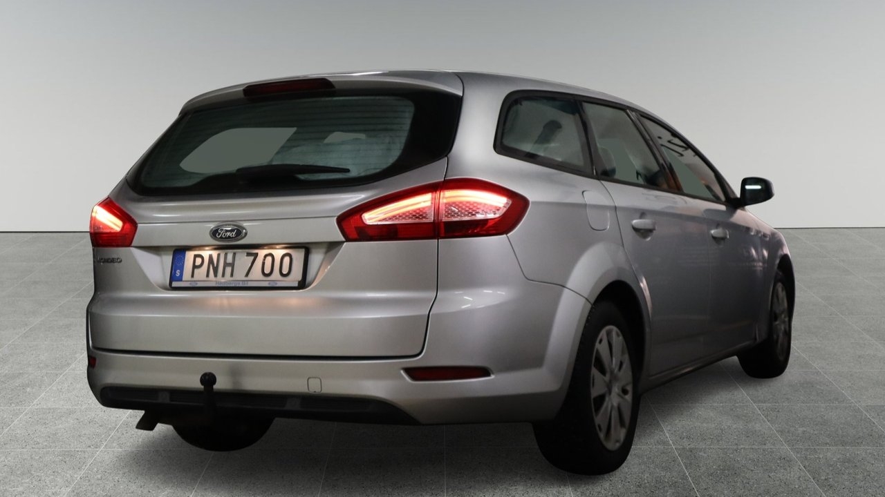 Ford Mondeo 2014, photo 6/10